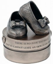 GENESIS BABY GIRL BOOTIES TRINKET BOX