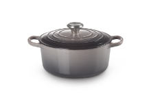 LE CREUSET SIGNATURE ROUND CASSEROLE 24CM FLINT