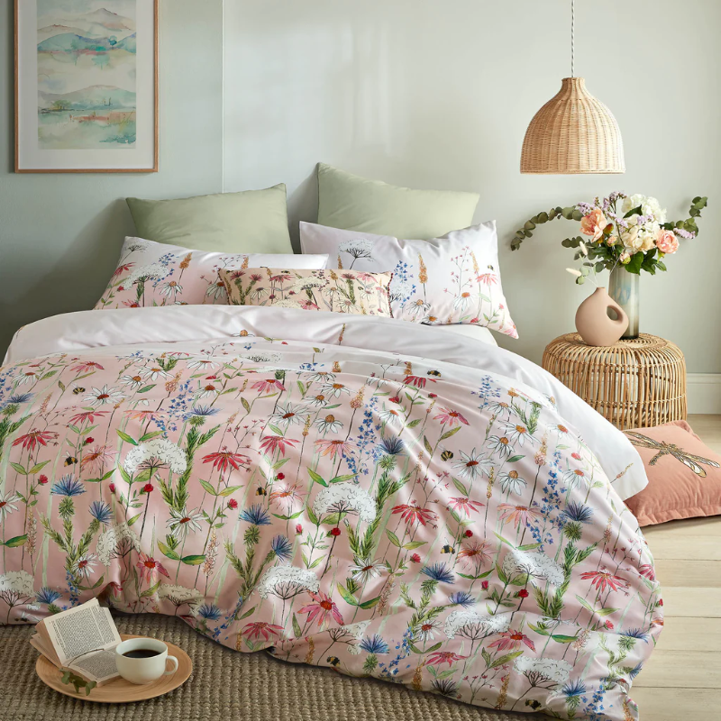 VOYAGE MAISON HERMIONE PETAL BEDDING