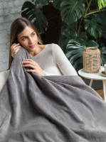 DREAMLAND LARGE VELVET SNUGGLE UP THROW, GREY