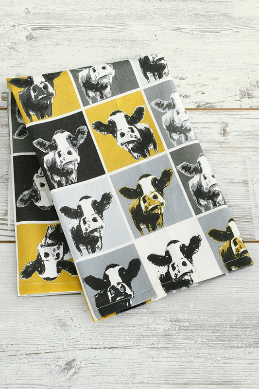 MM MOO TEA TOWEL